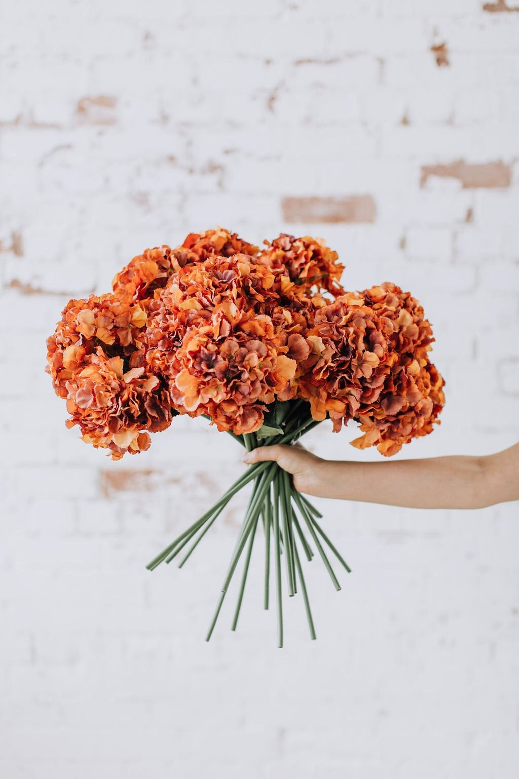 Orange Rust artificial hydrangea - Realistic Dried-Look, 54cm Single Stem for Home Decor or DIY Crafts