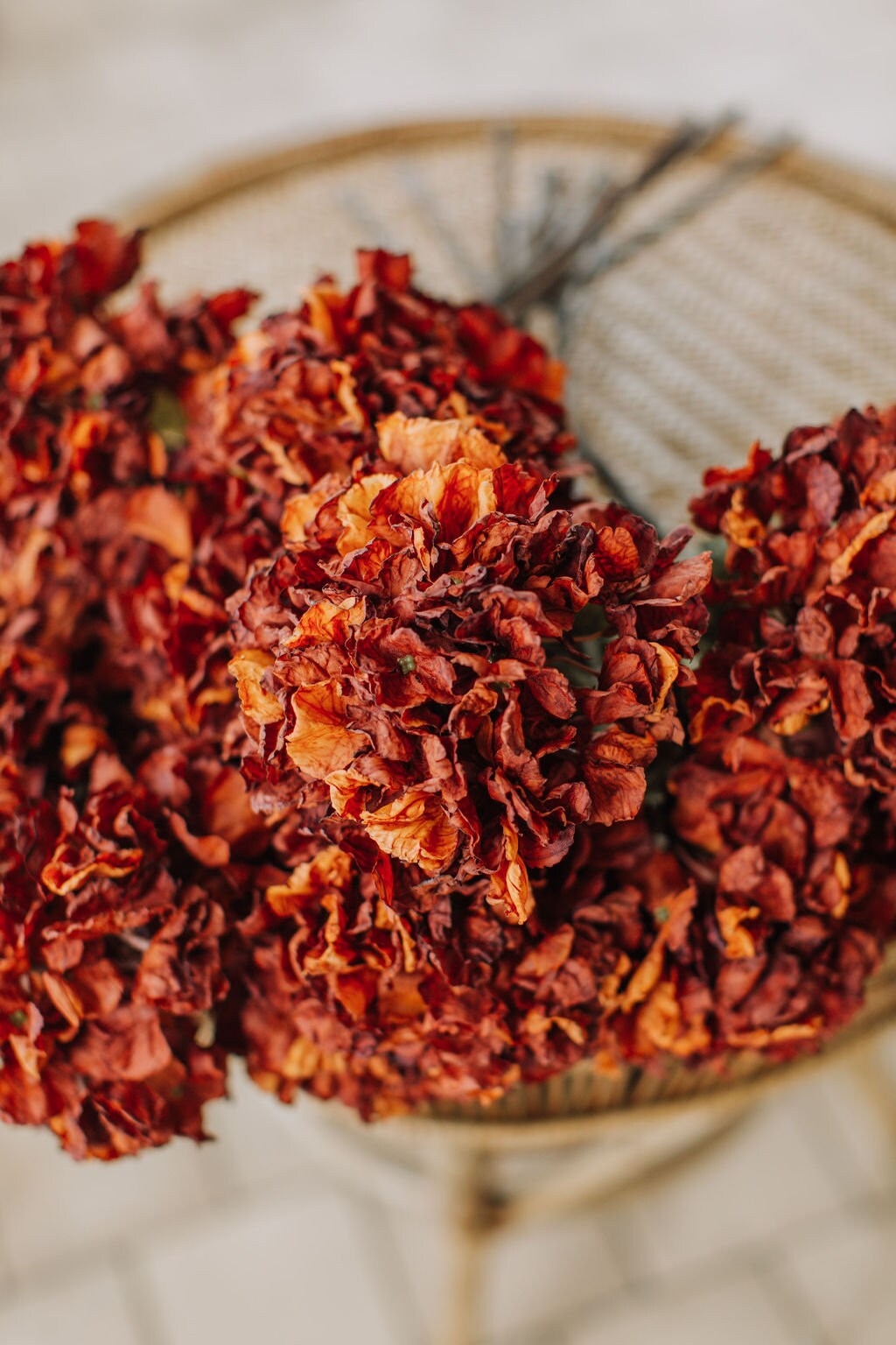 Burnt Orange artificial hydrangea - Realistic Dried-Look, 52cm Single Stem for Home Decor or DIY Crafts