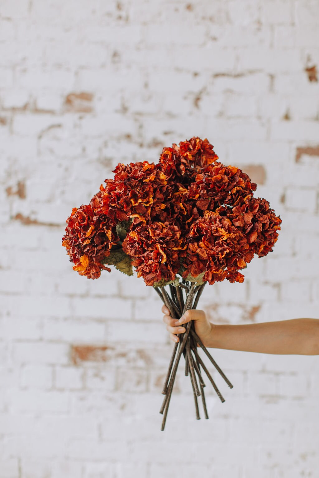 Burnt Orange artificial hydrangea - Realistic Dried-Look, 52cm Single Stem for Home Decor or DIY Crafts