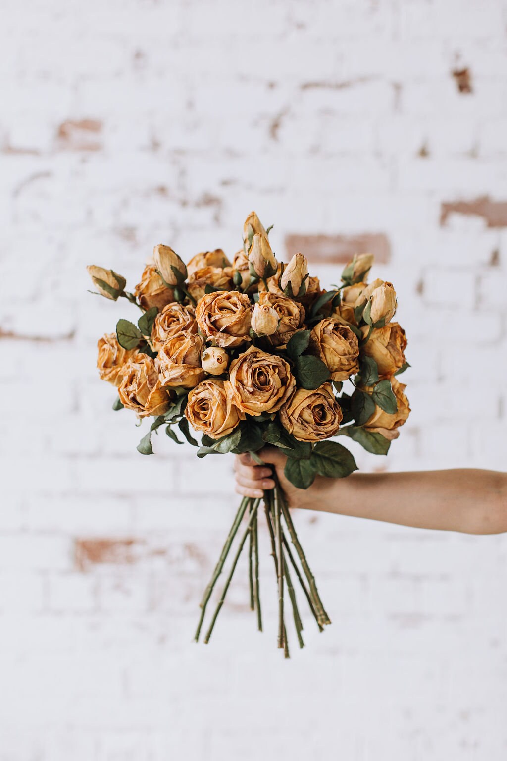 Dry look honey rose spray, single stem faux rose in dirty yellow colour