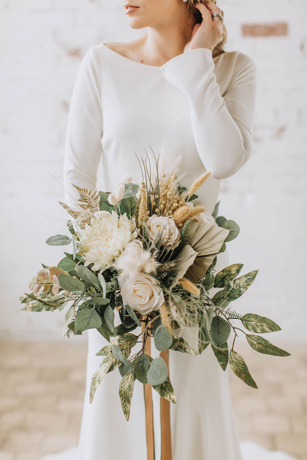 Gold and green bridal bouquet 