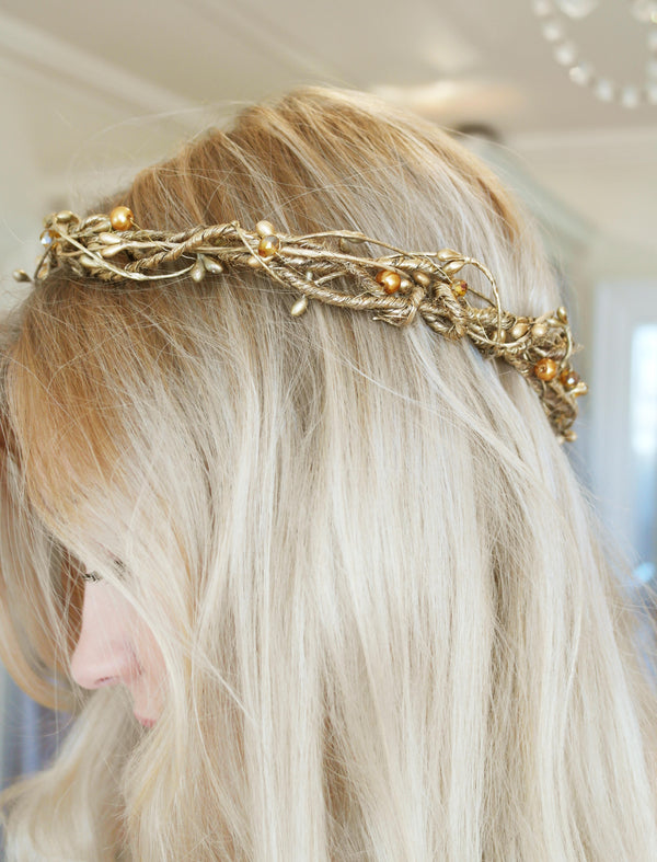 Gold Wren Crown