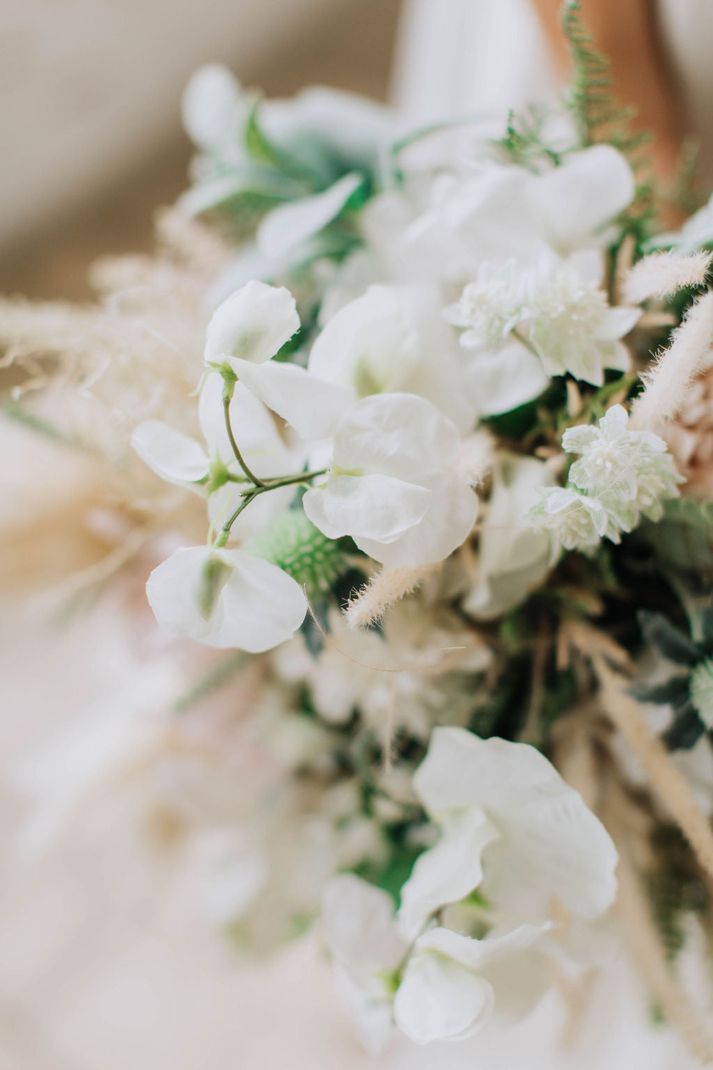 Close up of Sweet Pea Wedding bouquet